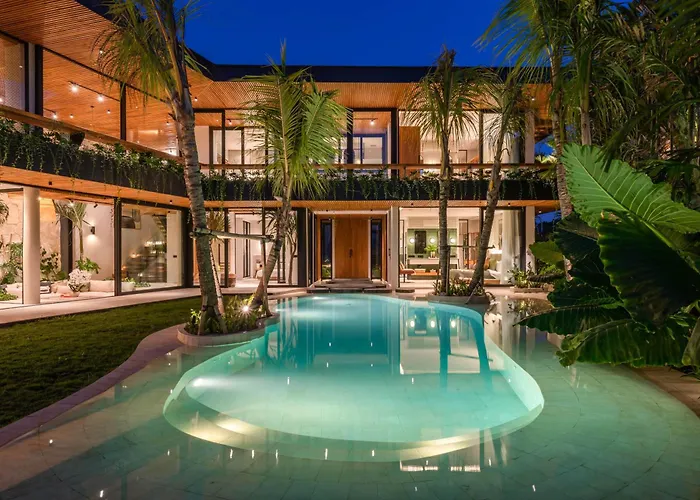 Coco Bay - Iconic 8br Tropical Next To The Villa Canggu (Bali)